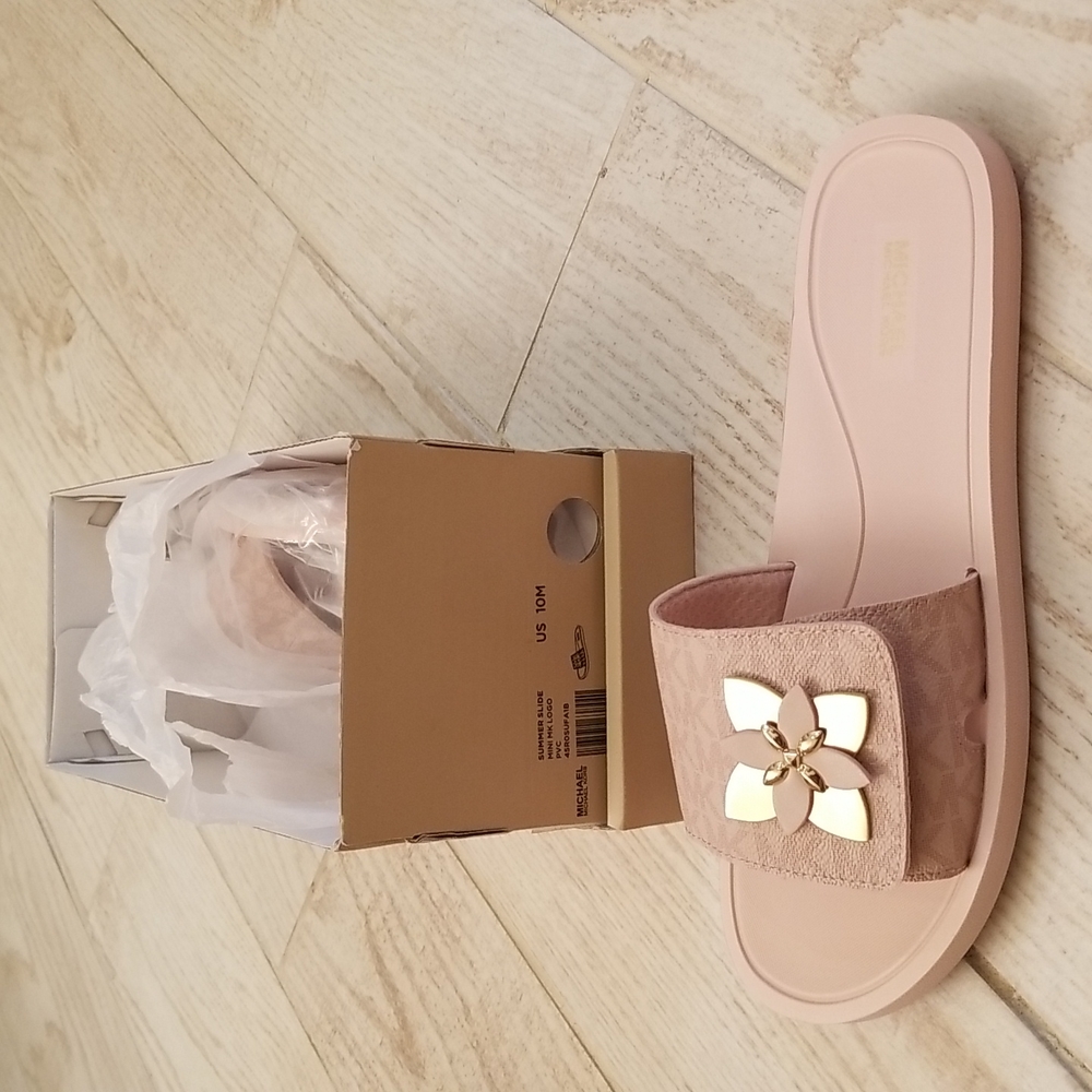 Michael Kors "Summer Slide" in a Size 10 BNIB
